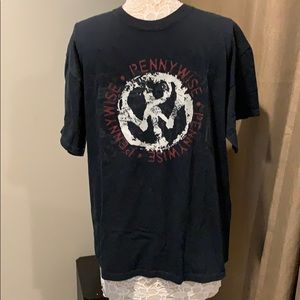 Pennywise Black T-shirt Large